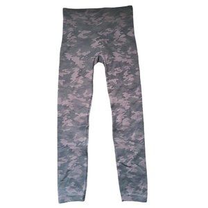 Spanx Look at Me Now Women's Leggings Size 1X Seamless Black Camo (S061)